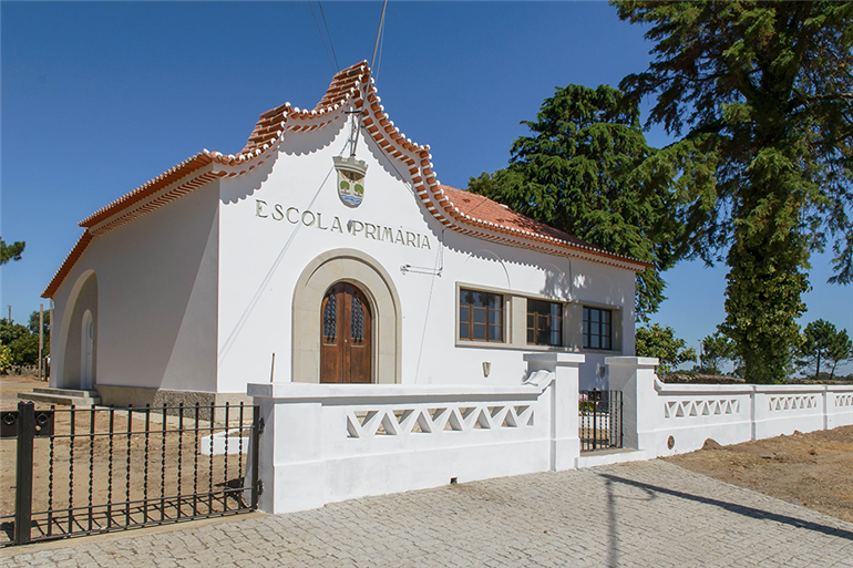 Centro de Convívio em Algoceira
